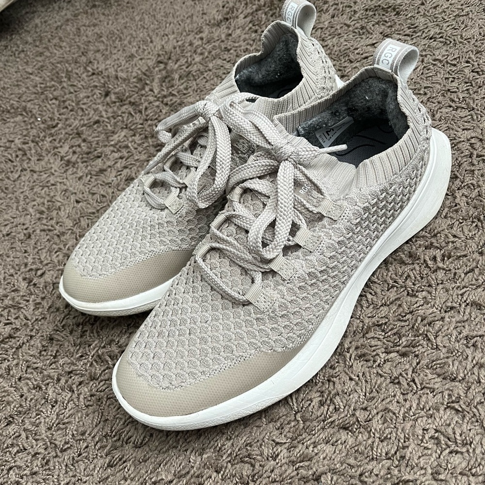 RGC GOLF/CASUAL SHOE SIZE 10